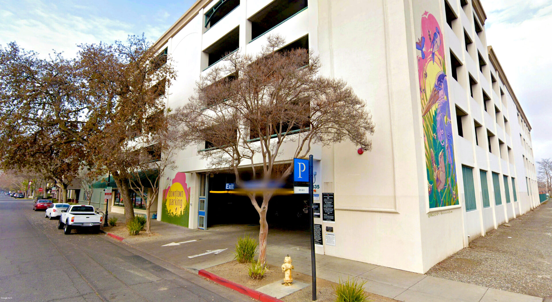 420 G St Parking Garage Nearby